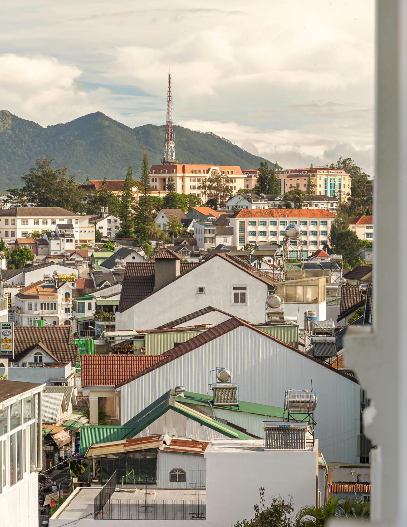 Minh Chien Hotel Da Lat Eksteriør billede